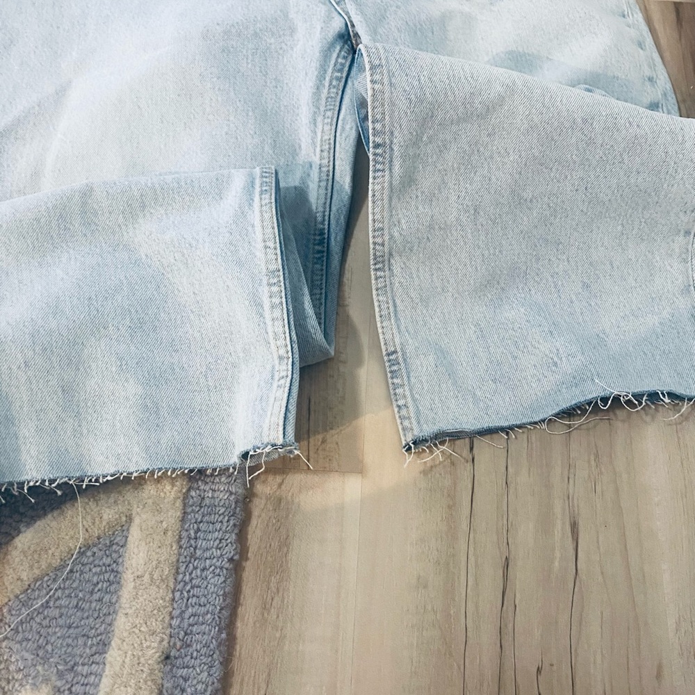 ZARA NWT - Baggy Ripped Cropped Button Down Jeans Size 12 - Picture 8 of 9